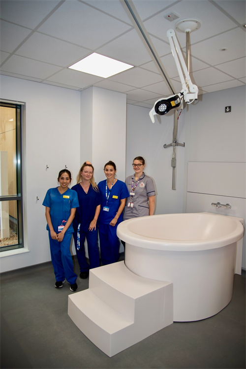 Labour Ward Birthing Pool Room 3 