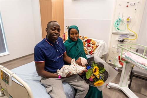 First Baby Born Photo 4 Baby Girl Wateen